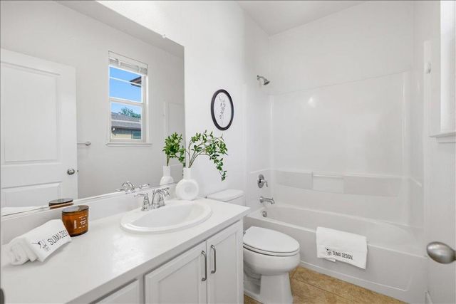 2927 Kaiser Drive, Santa Clara, CA 95051