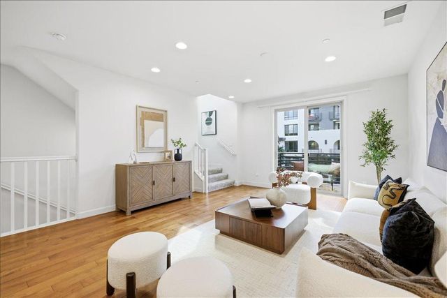 2927 Kaiser Drive, Santa Clara, CA 95051