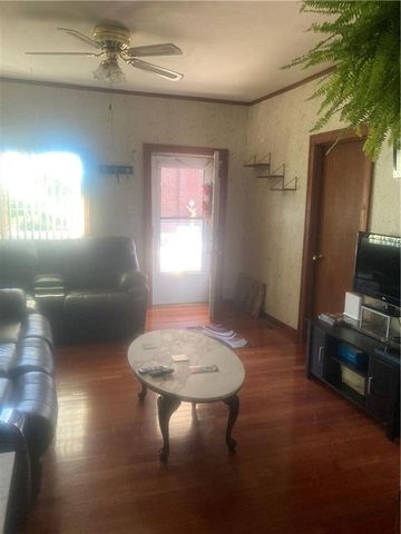 812 Vermont Avenue, Kansas City, KS 66101