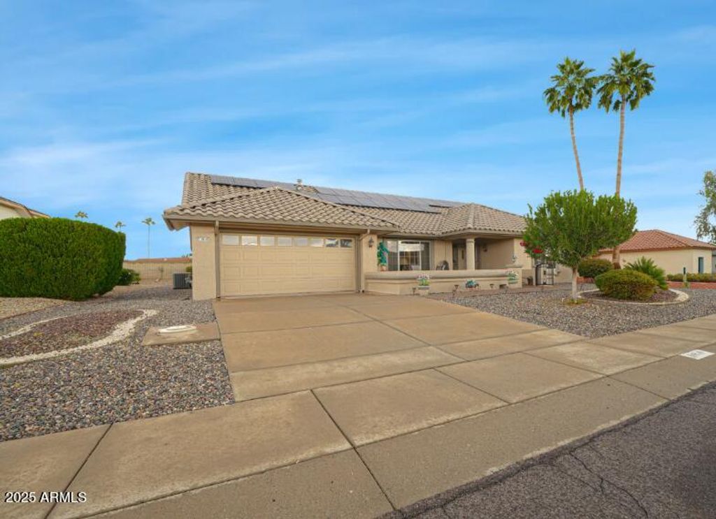 14814 W ANTELOPE Drive, Sun City West, AZ 85375