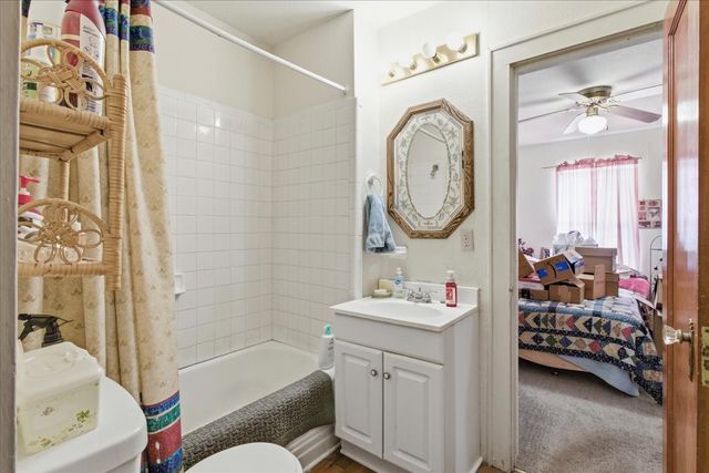 1000 W Morgan Street, Denison, TX 75020