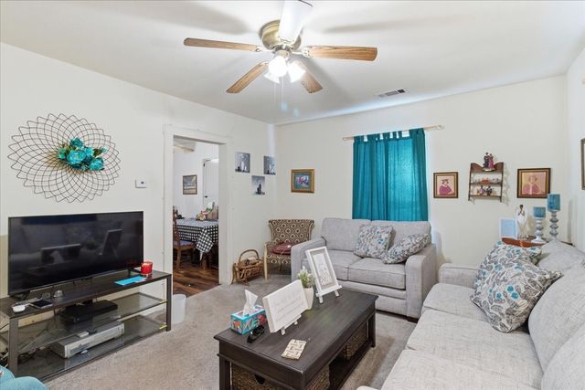 1000 W Morgan Street, Denison, TX 75020