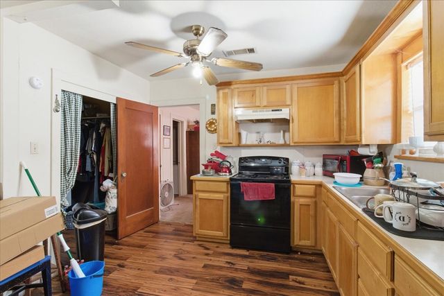 1000 W Morgan Street, Denison, TX 75020