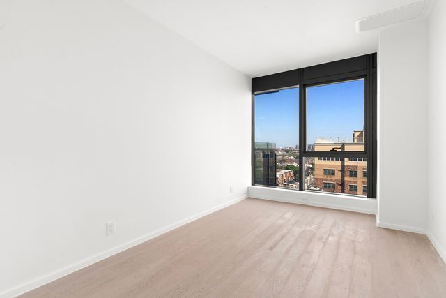 2286 Cropsey Ave Apt 10B, New York City, NY 11214