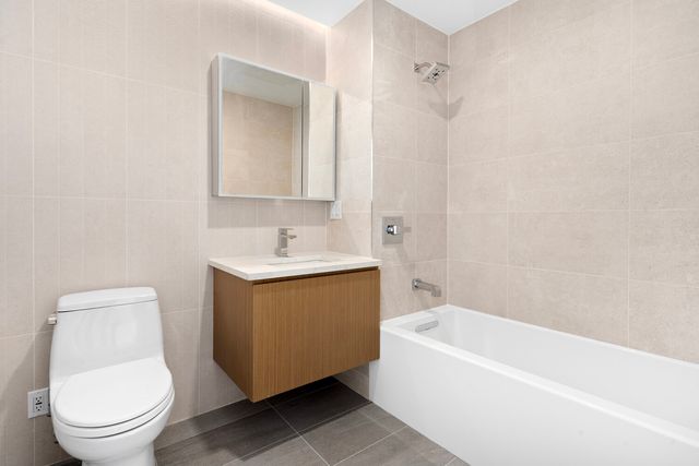 2286 Cropsey Ave Apt 10B, New York City, NY 11214