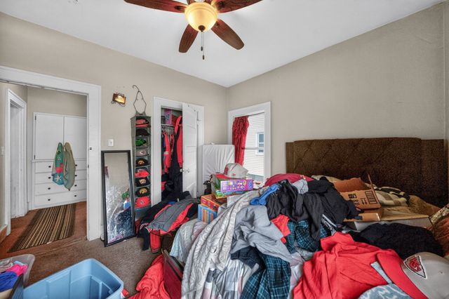 2048 E Walnut Street, Des Moines, IA 50317