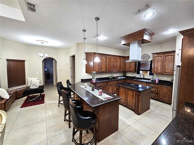 23900 Oak Knoll Drive, Monte Alto, TX 78538