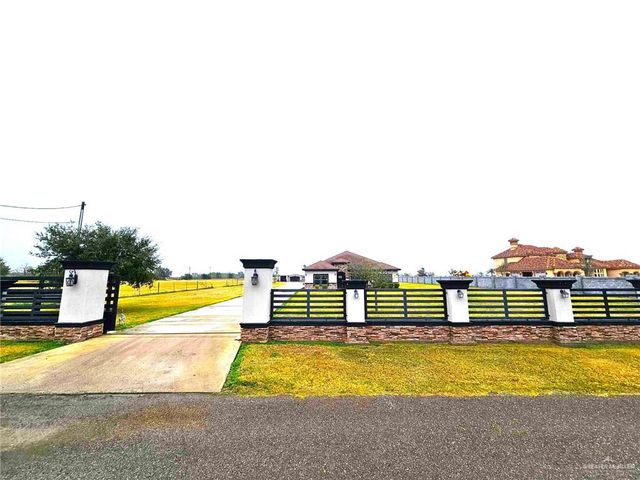23900 Oak Knoll Drive, Monte Alto, TX 78538