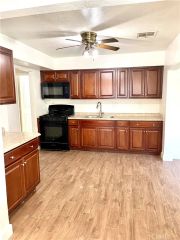 1877 Mathews, Riverside, CA 92507