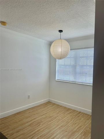 11650 SW 2nd Street 16102, Pembroke Pines, FL 33025