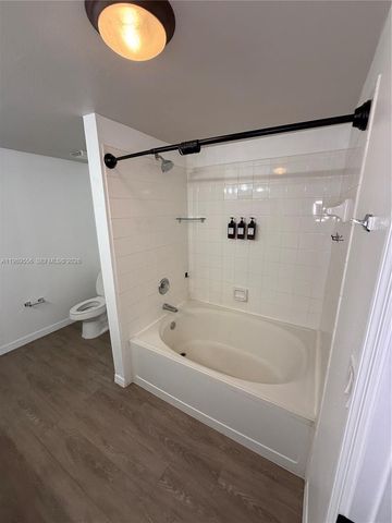 11650 SW 2nd Street 16102, Pembroke Pines, FL 33025