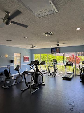 11650 SW 2nd Street 16102, Pembroke Pines, FL 33025
