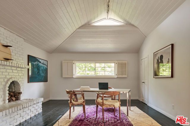 6715 Fernhill Drive, Malibu, CA 90265