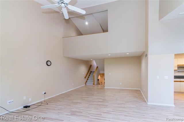 4161 Breckenridge Drive, West Bloomfield, MI 48322