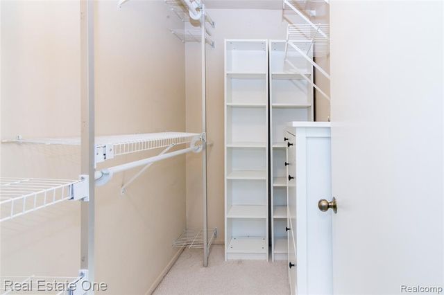 4161 Breckenridge Drive, West Bloomfield, MI 48322