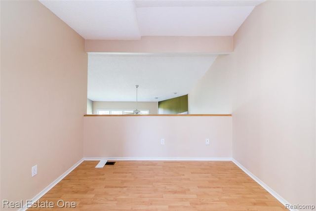 4161 Breckenridge Drive, West Bloomfield, MI 48322