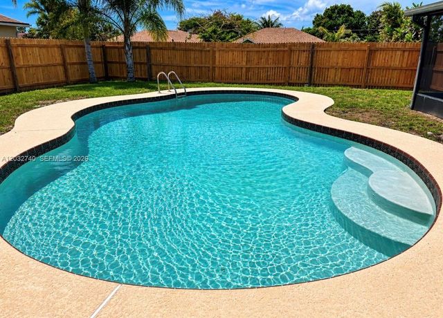 2302 SE Leithgow St, Port St. Lucie, FL 34952