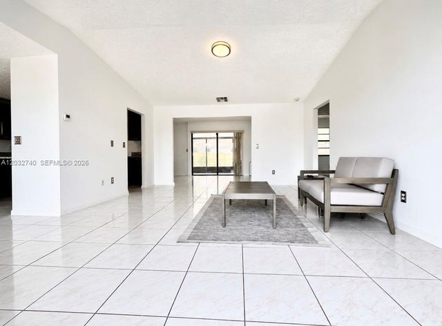 2302 SE Leithgow St, Port St. Lucie, FL 34952