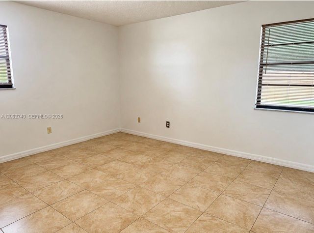 2302 SE Leithgow St, Port St. Lucie, FL 34952