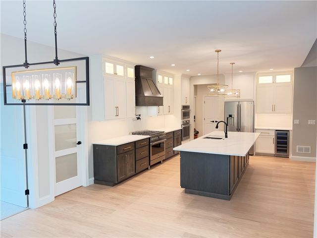 1204 Lake Point Drive, Webster, NY 14580