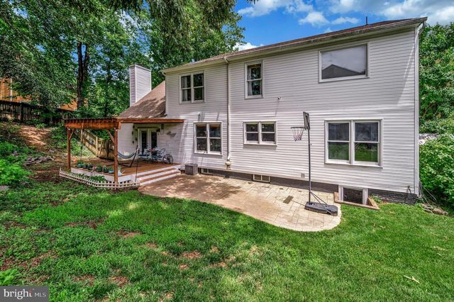 2 SNOW MEADOW LN, Stafford, VA 22554