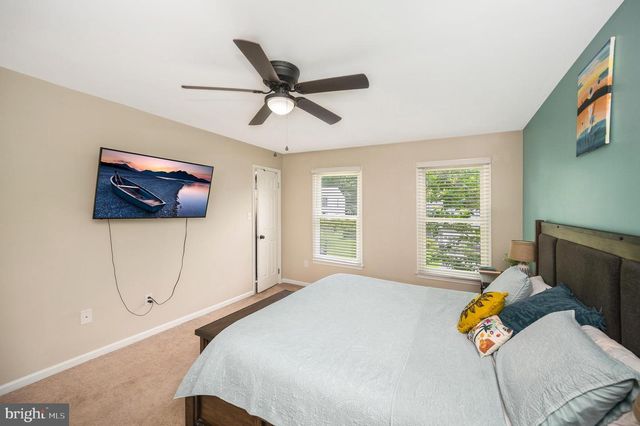 2 SNOW MEADOW LN, Stafford, VA 22554