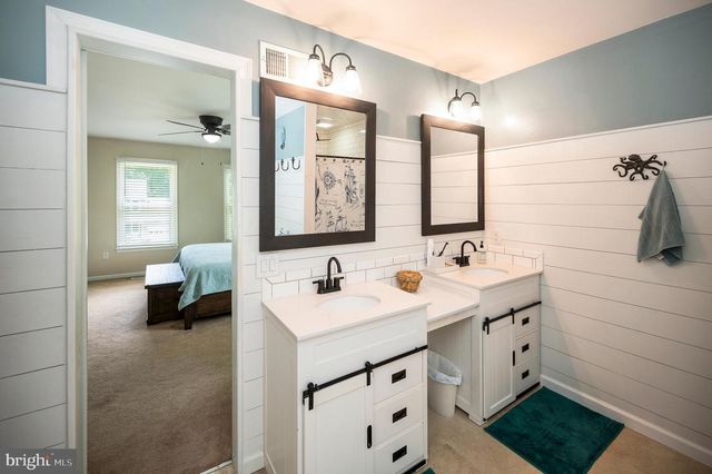 2 SNOW MEADOW LN, Stafford, VA 22554