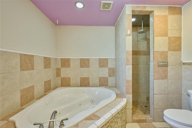 47 Stagecoach Road, Coldspring, TX 77331