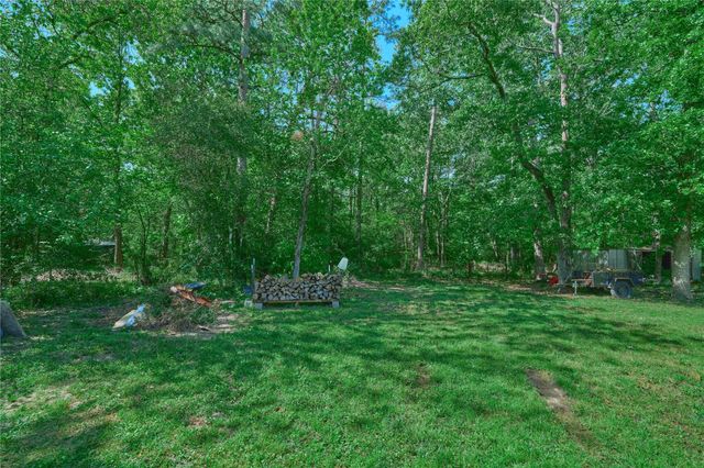 47 Stagecoach Road, Coldspring, TX 77331
