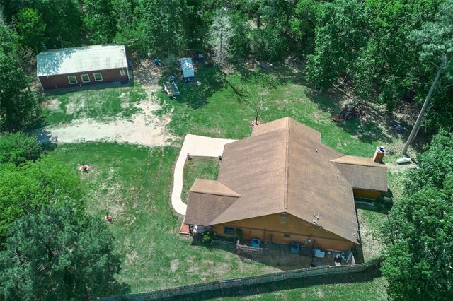 47 Stagecoach Road, Coldspring, TX 77331