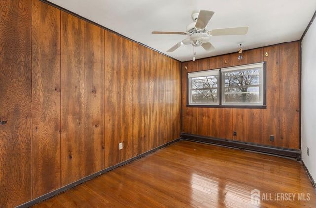 10 Gavel Road, Sayreville, NJ 08872