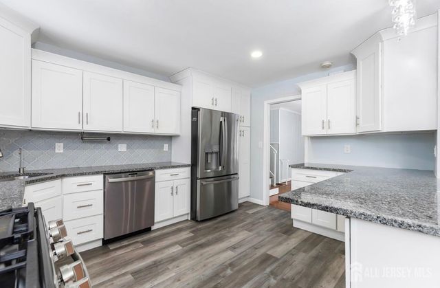 10 Gavel Road, Sayreville, NJ 08872