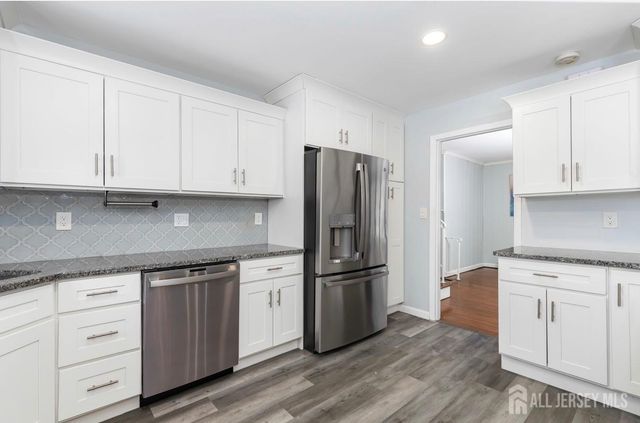 10 Gavel Road, Sayreville, NJ 08872