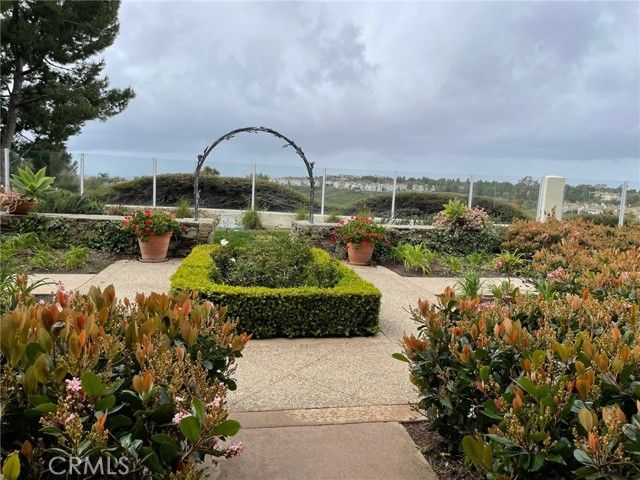 17 Savona Court, Newport Coast, CA 92657