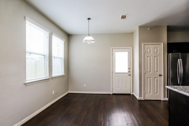 2818 Mesquite Ridge Drive, Houston, TX 77073