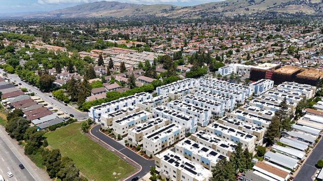 2449 Kita Lane, San Jose, CA 95133