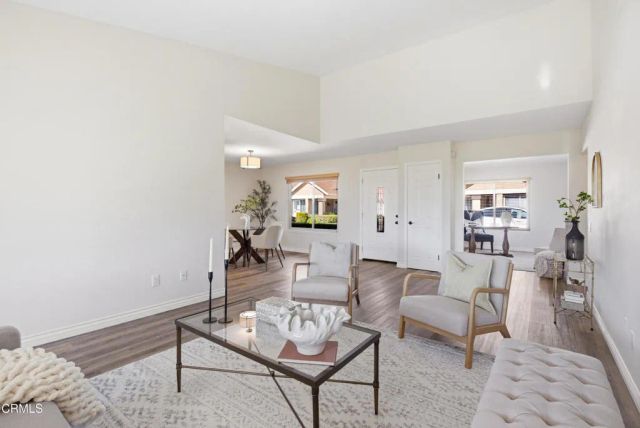 34120 Village 34, Camarillo, CA 93012