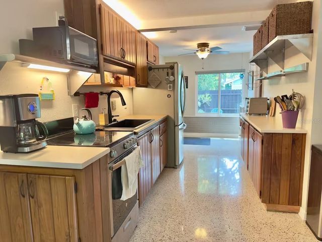 5214 27TH AVENUE S 2, Gulfport, FL 33707
