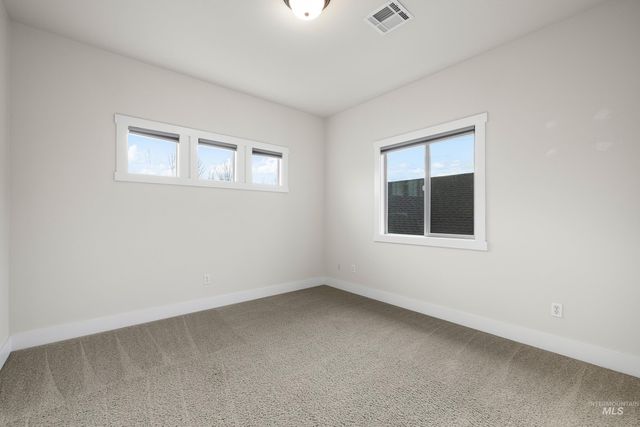 3128 S Gunnell Ave, Meridian, ID 83642