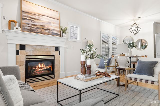 3128 S Gunnell Ave, Meridian, ID 83642