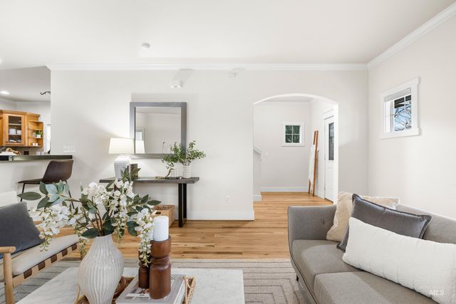 3128 S Gunnell Ave, Meridian, ID 83642