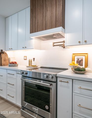 5819 E LUDLOW Drive, Scottsdale, AZ 85254