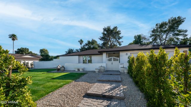 5819 E LUDLOW Drive, Scottsdale, AZ 85254