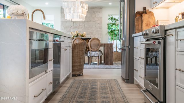 5819 E LUDLOW Drive, Scottsdale, AZ 85254