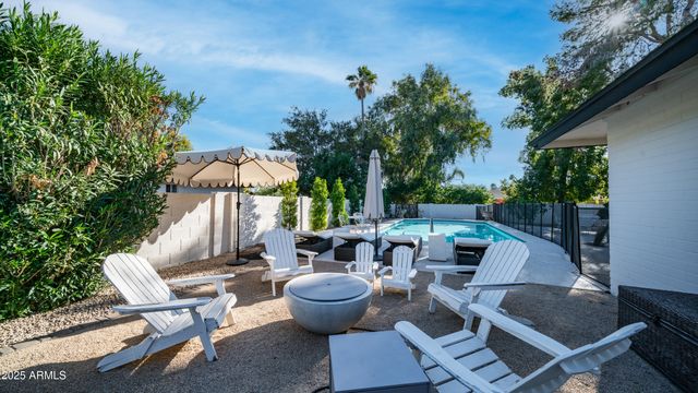 5819 E LUDLOW Drive, Scottsdale, AZ 85254