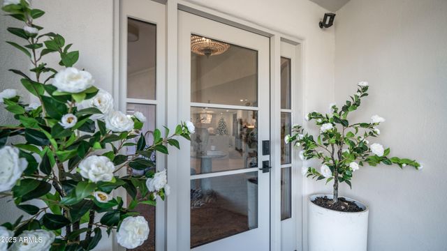 5819 E LUDLOW Drive, Scottsdale, AZ 85254