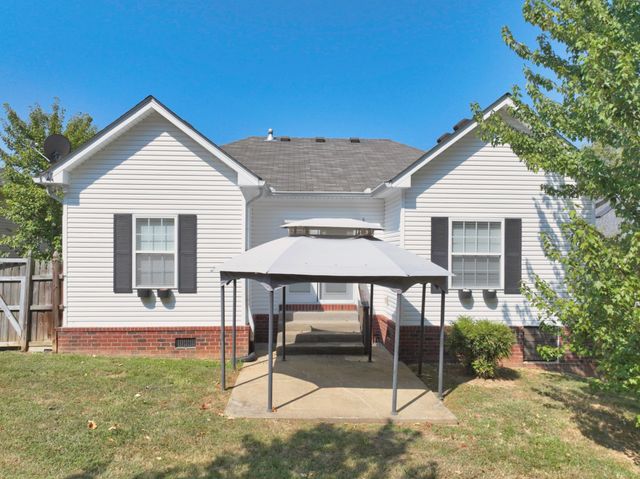 969 Chesire Way, Gallatin, TN 37066