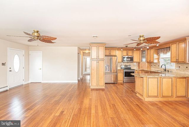 38 PINTAIL DR, Ocean Pines, MD 21811