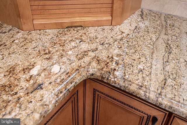 38 PINTAIL DR, Ocean Pines, MD 21811