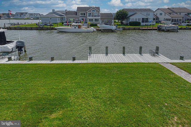 38 PINTAIL DR, Ocean Pines, MD 21811